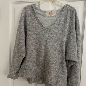 Bella Dahl Heather Gray Hooded Sweatshirt size small